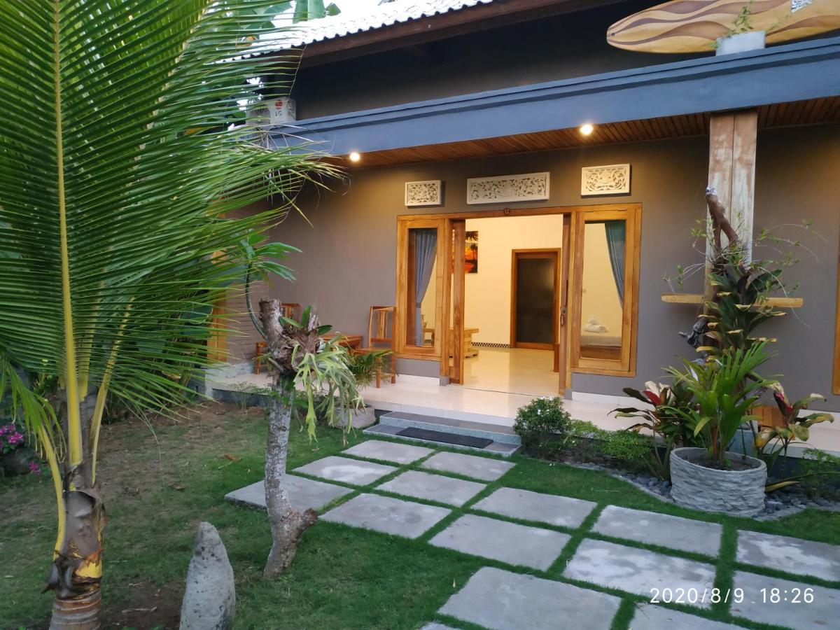 Harris Surf Villa Палакан Екстер'єр фото