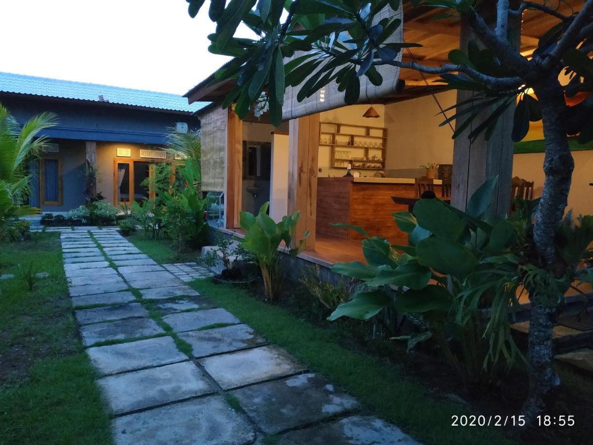 Harris Surf Villa Палакан Екстер'єр фото